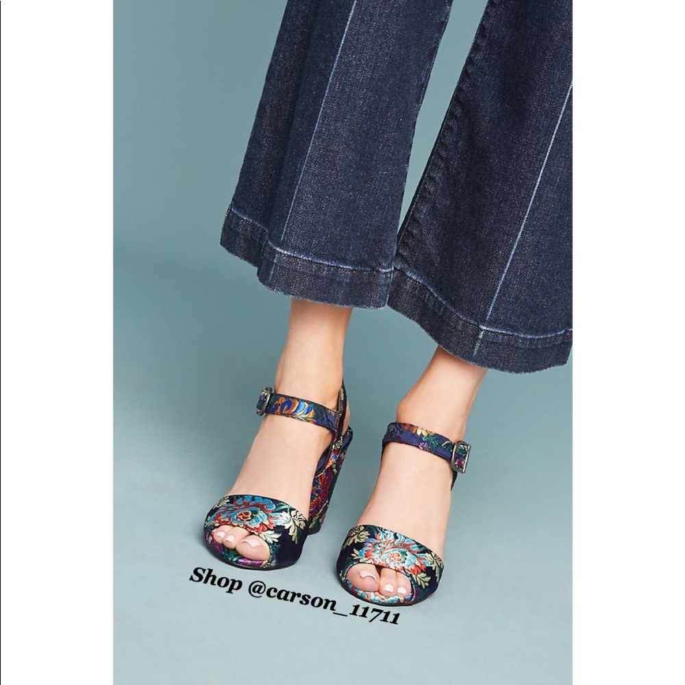 🦄Anthropologie Chio Brocade Heels EU41 - Picture 2 of 7